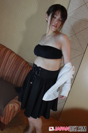 Natural Curvy Japanese Teen Enjoys Cock Riding and Creampie - Photo 48
