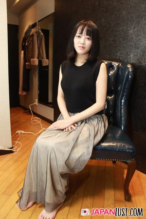 Cute Slim Teen Submit to Hard Cock and Creampie in POV - Photo 20