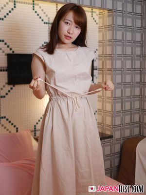 Thick Japanese Wet Pussy Penetration and Creampie - Photo 65