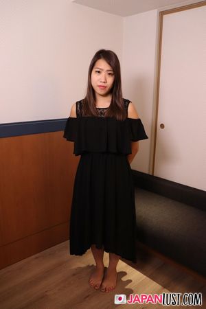 Petite Small Tits Japanese Hard Sex and Creampie - Photo 7