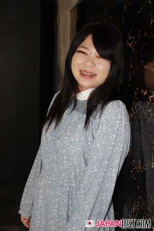 Hot Natural Body Japanese Rides and Get Creampie in POV - Photo 20