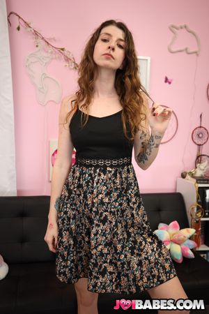 Cute Teen Neighbour Destiny Love Gives Jerk-Off Instructions - Photo 18