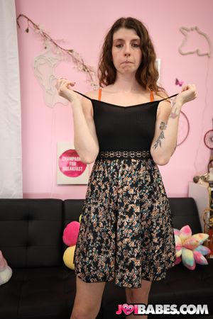 Cute Teen Neighbour Destiny Love Gives Jerk-Off Instructions - Photo 37