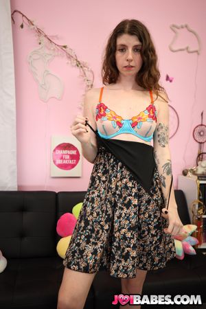 Cute Teen Neighbour Destiny Love Gives Jerk-Off Instructions - Photo 40