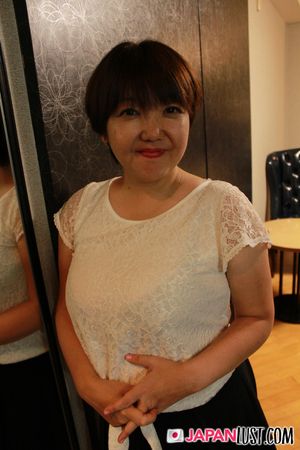 Asian MILF toys herself before aggressive anal sex with younger man - Photo 20