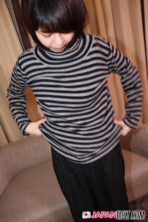 Shy Asian girl turns wild—sucks cock in POV, spreads her legs, and takes every inch deep in multiple positions - Photo 41