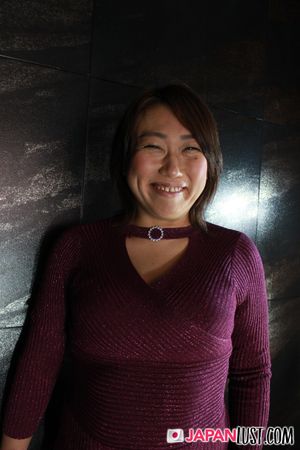 POV with an Asian slut who starts innocent, sucks like a pro, and rides cock until she cums screaming - Photo 27