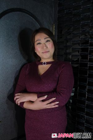 POV with an Asian slut who starts innocent, sucks like a pro, and rides cock until she cums screaming - Photo 40