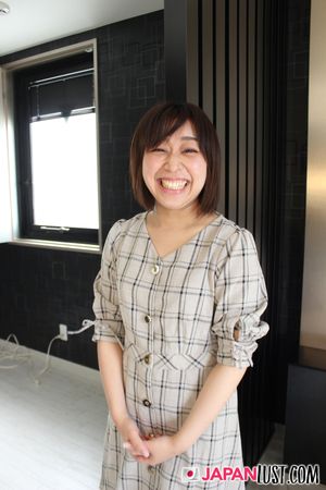 Cute Japanese slut opens her mouth for cock, chokes on it, then begs to be fucked in her dripping pussy - Photo 11