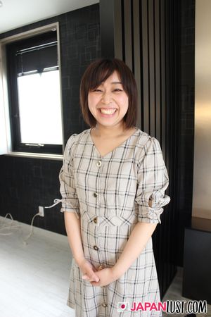 Cute Japanese slut opens her mouth for cock, chokes on it, then begs to be fucked in her dripping pussy - Photo 12
