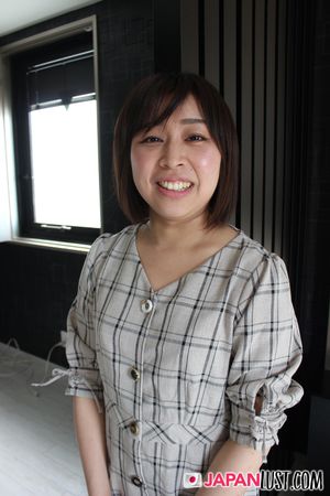 Cute Japanese slut opens her mouth for cock, chokes on it, then begs to be fucked in her dripping pussy - Photo 14