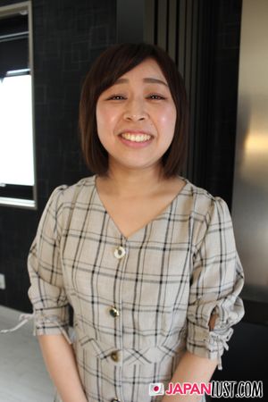 Cute Japanese slut opens her mouth for cock, chokes on it, then begs to be fucked in her dripping pussy - Photo 19