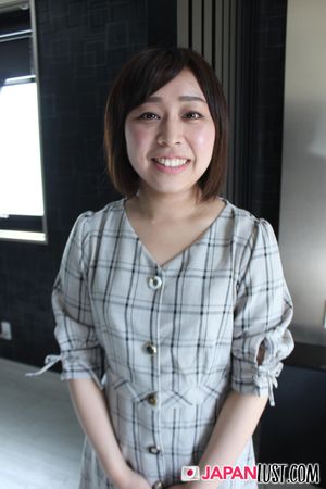 Cute Japanese slut opens her mouth for cock, chokes on it, then begs to be fucked in her dripping pussy - Photo 20