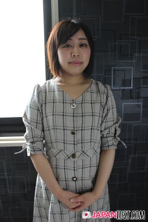 Cute Japanese slut opens her mouth for cock, chokes on it, then begs to be fucked in her dripping pussy - Photo 26