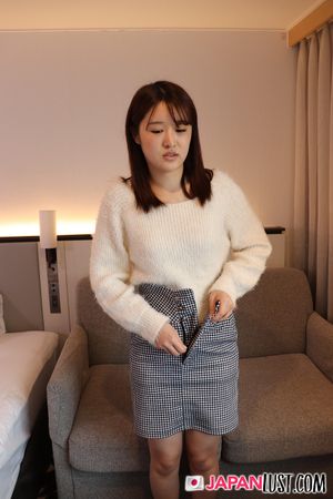 Sweet Mayuri strips, plays with toys, then gets fucked deep until she cums with moans of bliss - Photo 15