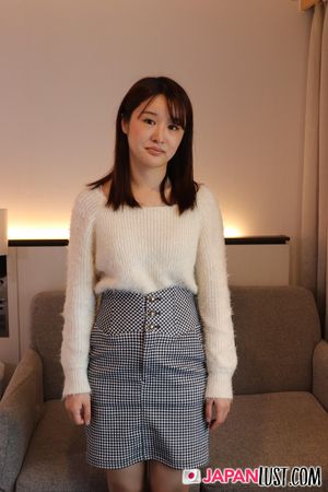 Sweet Mayuri strips, plays with toys, then gets fucked deep until she cums with moans of bliss - Photo 6