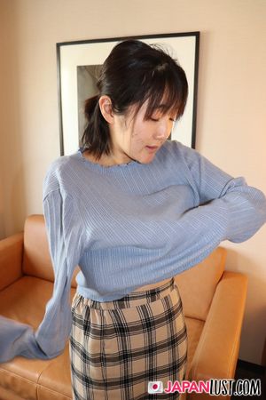 Innocent Miki strips down, toys buzzing on her clit before rough sex makes her cum uncontrollably - Photo 106