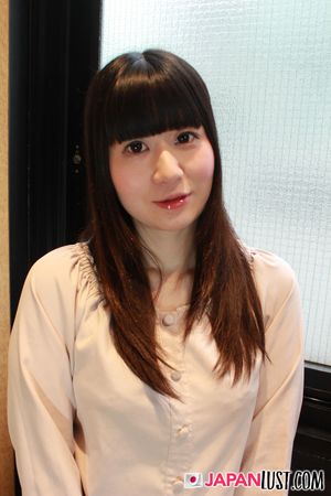 Kayo Nakatsui shifts from timid interview to raw pussy play and rough fucking - Photo 28