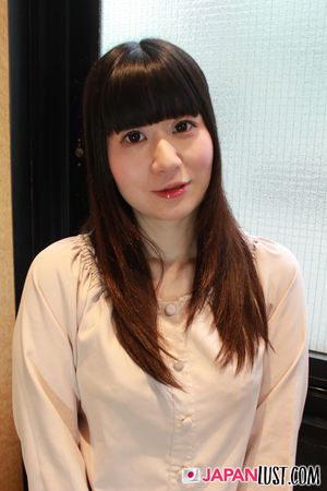 Kayo Nakatsui shifts from timid interview to raw pussy play and rough fucking - Photo 29