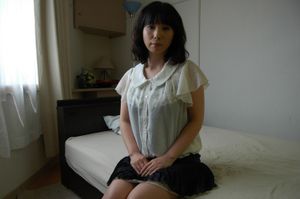 Mature Japanese Can't Resist Creampie - Photo 35