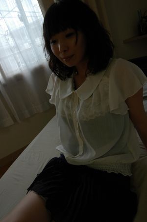 Mature Japanese Can't Resist Creampie - Photo 55