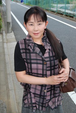 Mature Small Town Beauty Bares It All - Photo 21