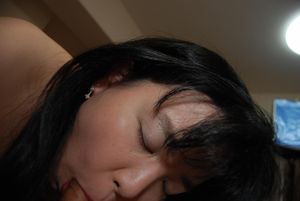 Chubby mature Japanese secretary creampied while husband is at work - Photo 490