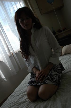 Naughty MILF Isn't Too Shy - Photo 58