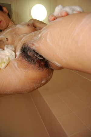 She Keeps Her Hands Busy - Photo 278
