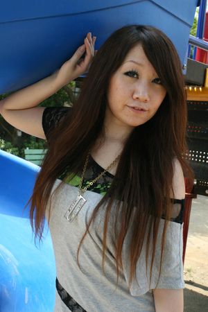 Sweet teen presenting nice tits - Photo 5