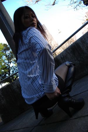 Petite Japanese Body Can Take Some Cock - Photo 43