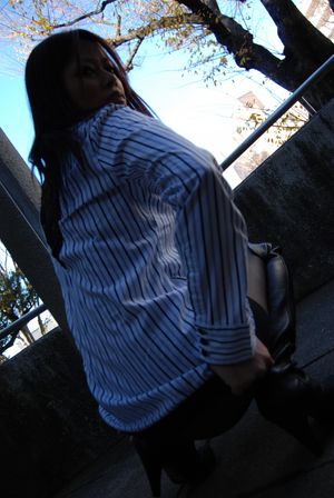 Petite Japanese Body Can Take Some Cock - Photo 44