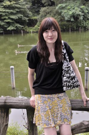 Pale Teen Gets Started In The Car - Photo 36