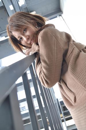 Petite Japanese Babe Creampie Explosion - Photo 29