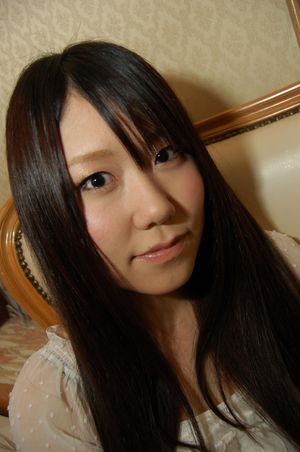 Small Tits Teen Lets Us Inside - Photo 13