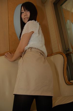 Small Tits Teen Lets Us Inside - Photo 21