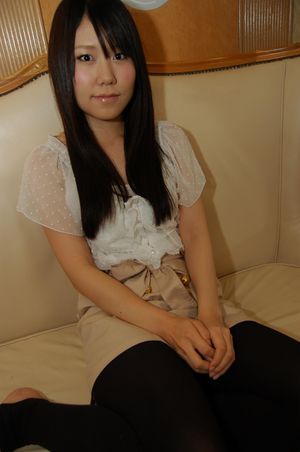 Small Tits Teen Lets Us Inside - Photo 9