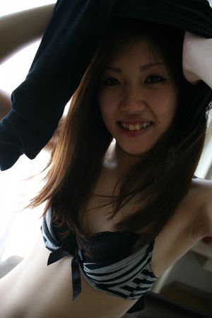 Cheating Japanese girlfriend creampied while boyfriend is at work - Photo 131