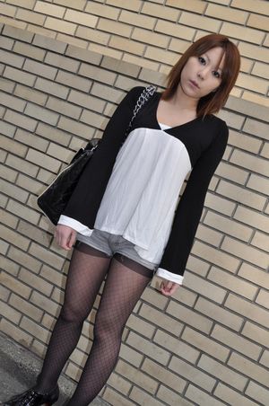 Lovely Japanese cutie takes her pantyhose off and rides some cock - Photo 26