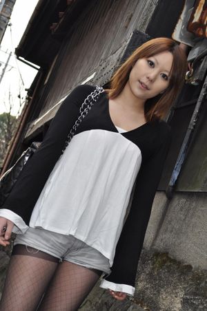 Lovely Japanese cutie takes her pantyhose off and rides some cock - Photo 29