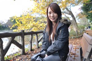 Japanese teen creampie in her fresh shaved pussy - Photo 2