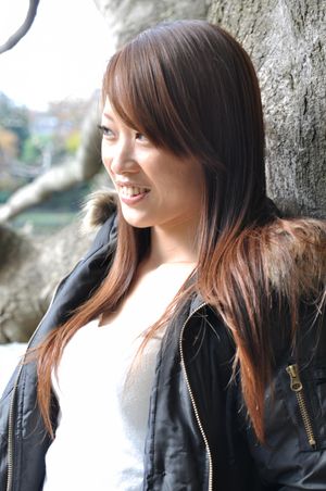 Japanese teen creampie in her fresh shaved pussy - Photo 27