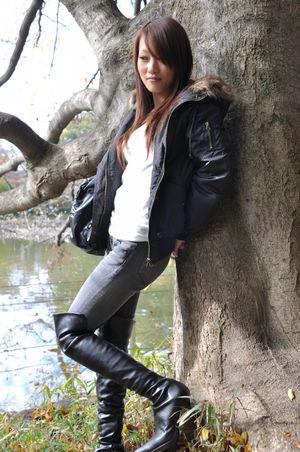 Japanese teen creampie in her fresh shaved pussy - Photo 35