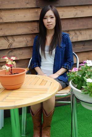 Teen enjoys new pussy pleasures - Photo 3