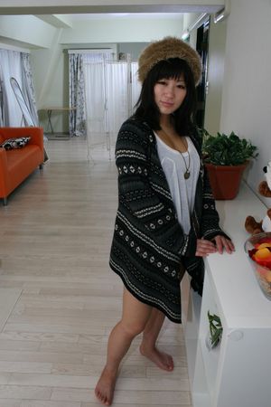 Playing with an eager teen - Photo 10