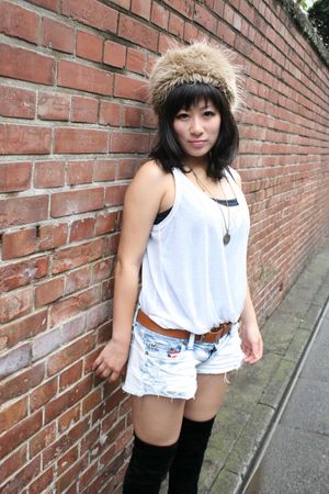 Playing with an eager teen - Photo 280