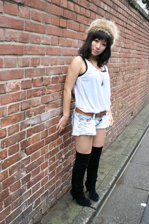 Playing with an eager teen - Photo 281