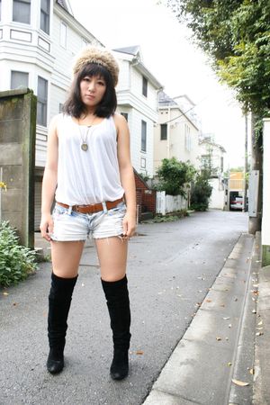 Playing with an eager teen - Photo 320