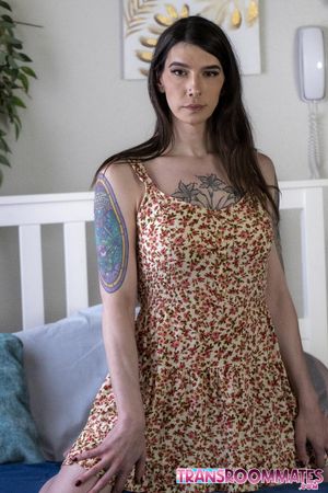 Slender Trans Christie Darrow Creampies Nikki Zee's Tight Pink Pussy - Photo 196