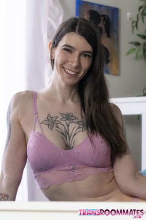 Slender Trans Christie Darrow Creampies Nikki Zee's Tight Pink Pussy - Photo 247